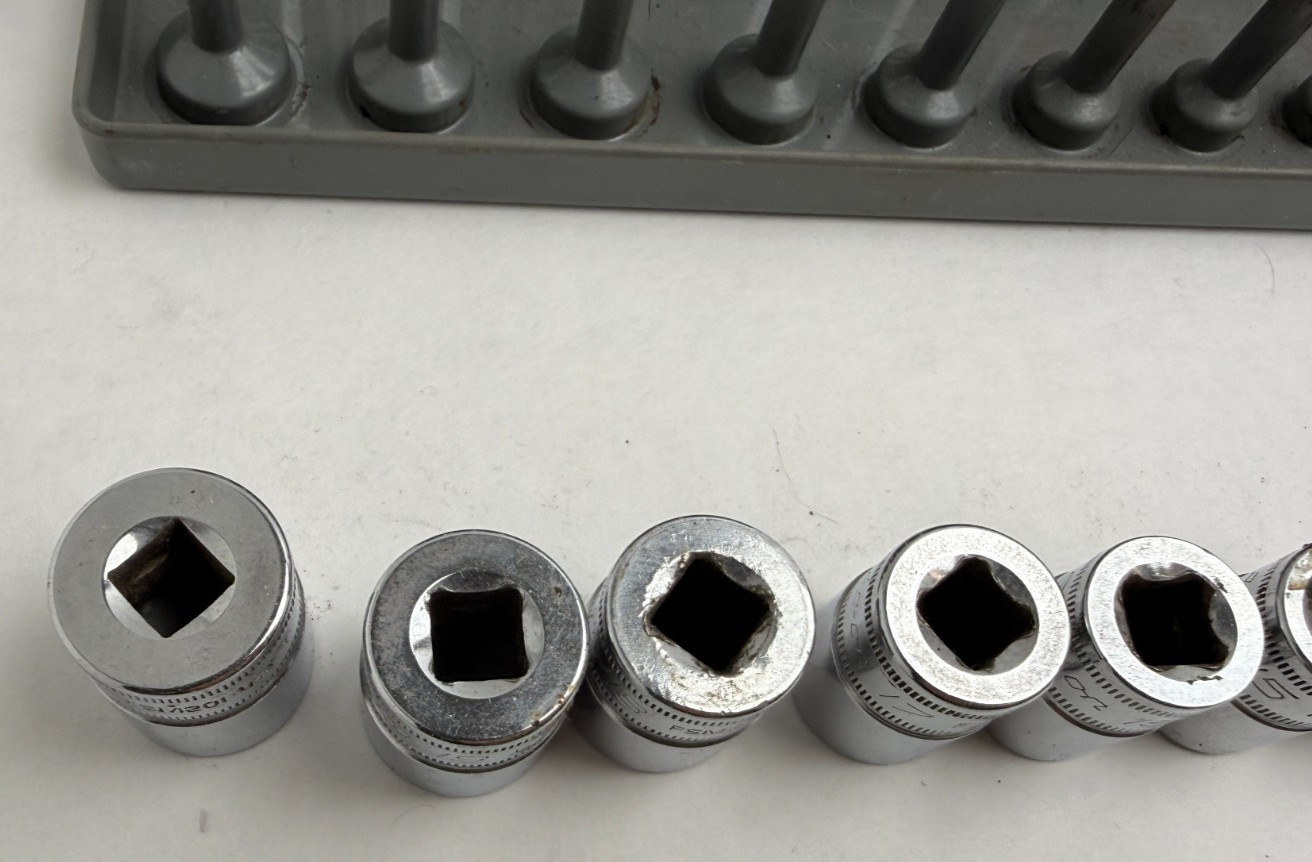 Snap-on 24pc 3/8″ 6-point METRIC 9mm-20mm Shallow & Deep Socket Set