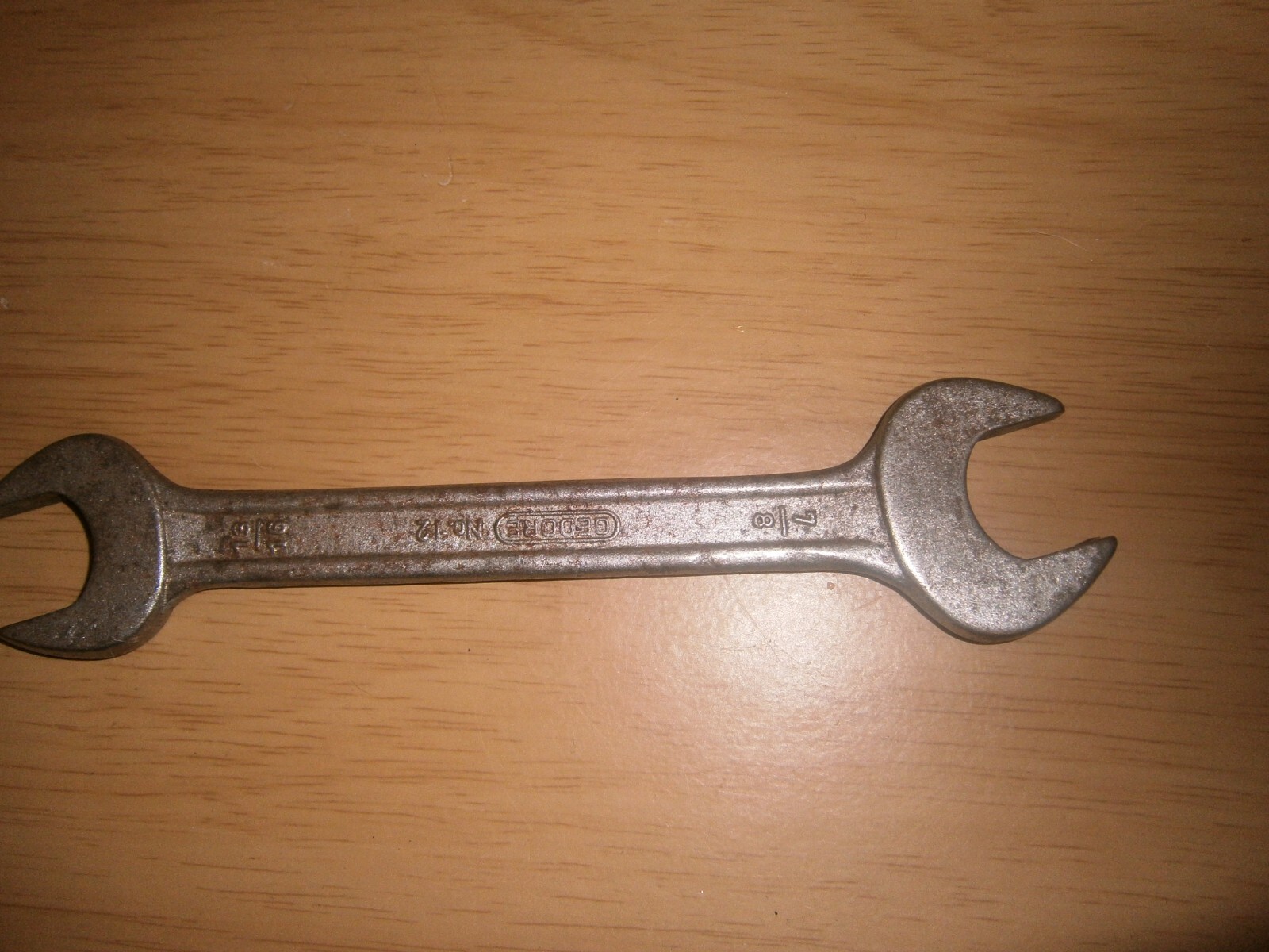 Vintage silver tone spanner. 13/16 & 7/8 ends.(E6c)