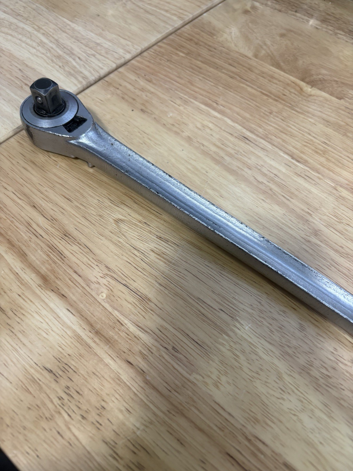 Craftsman USA 15” Ratchet 1/2 Drive -v- 44976