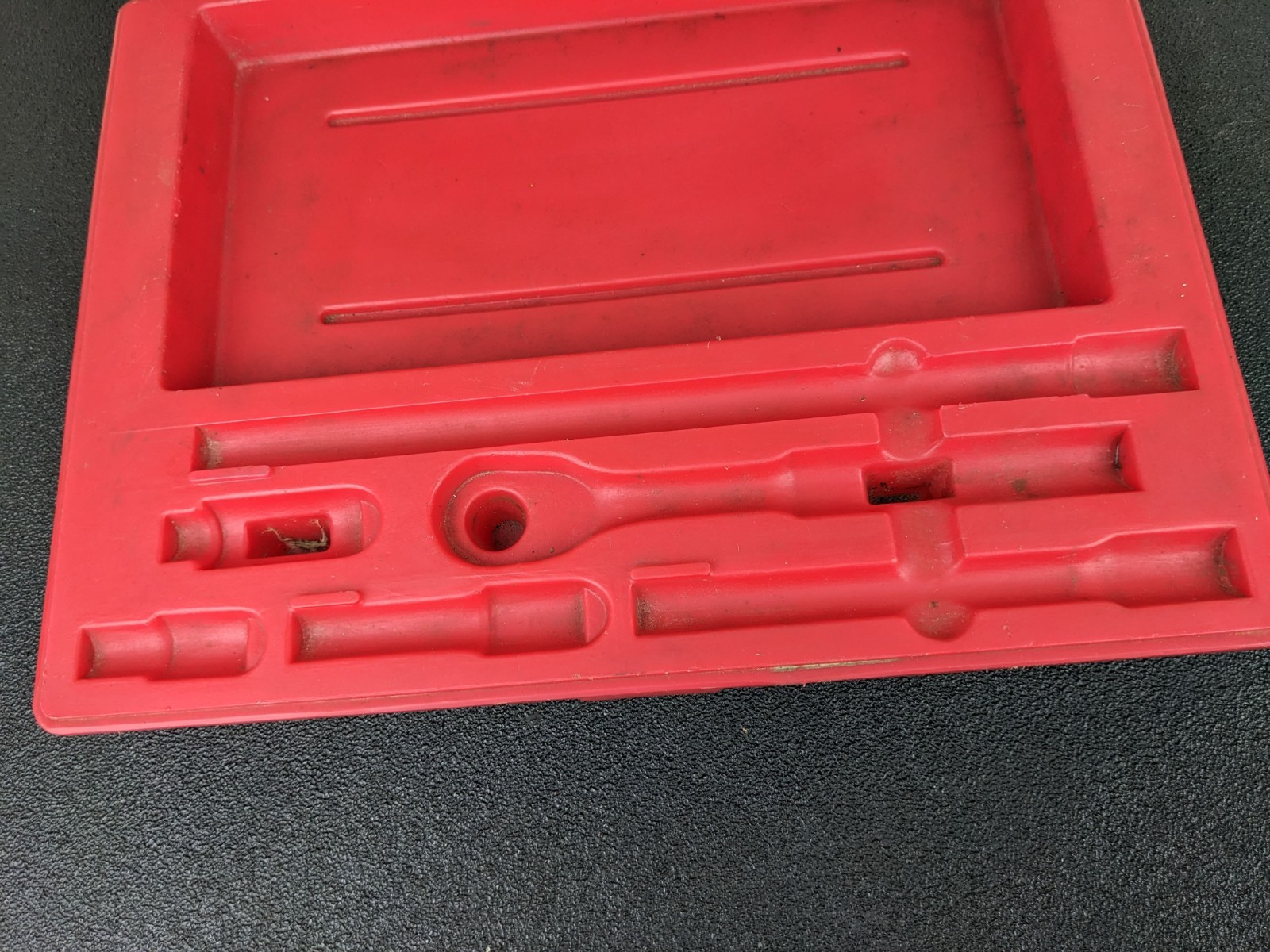#bn673 Snap-on PB16A 3/8 Drive Socket Wrench Set CASE ONLY – LATCH BROKEN