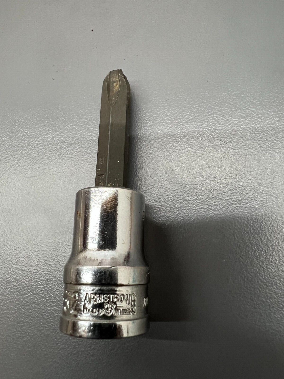 VINTAGE ARMSTRONG 3/8″ DRIVE PHILLIPS SCREWDRIVER SOCKET FP-32 – USA!