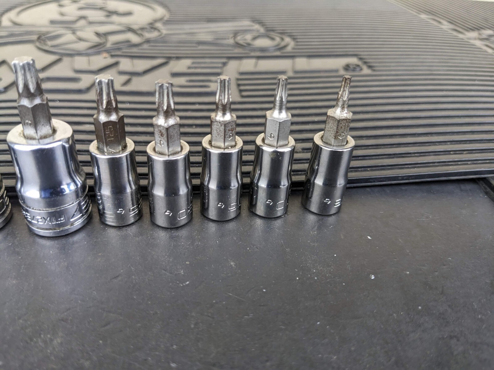 #be327 Snap-on Tools 12 Pc Combo Drive TORX Bit Socket Set 212EFTXY