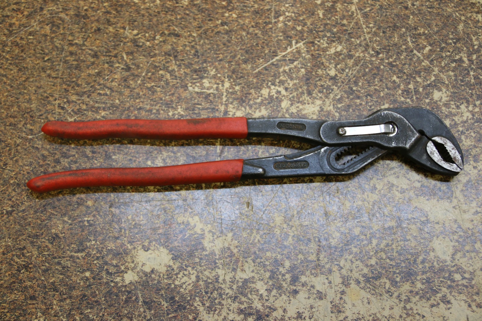 MAC TOOLS KNIPEX COBRA P12C 12″ PLIERS