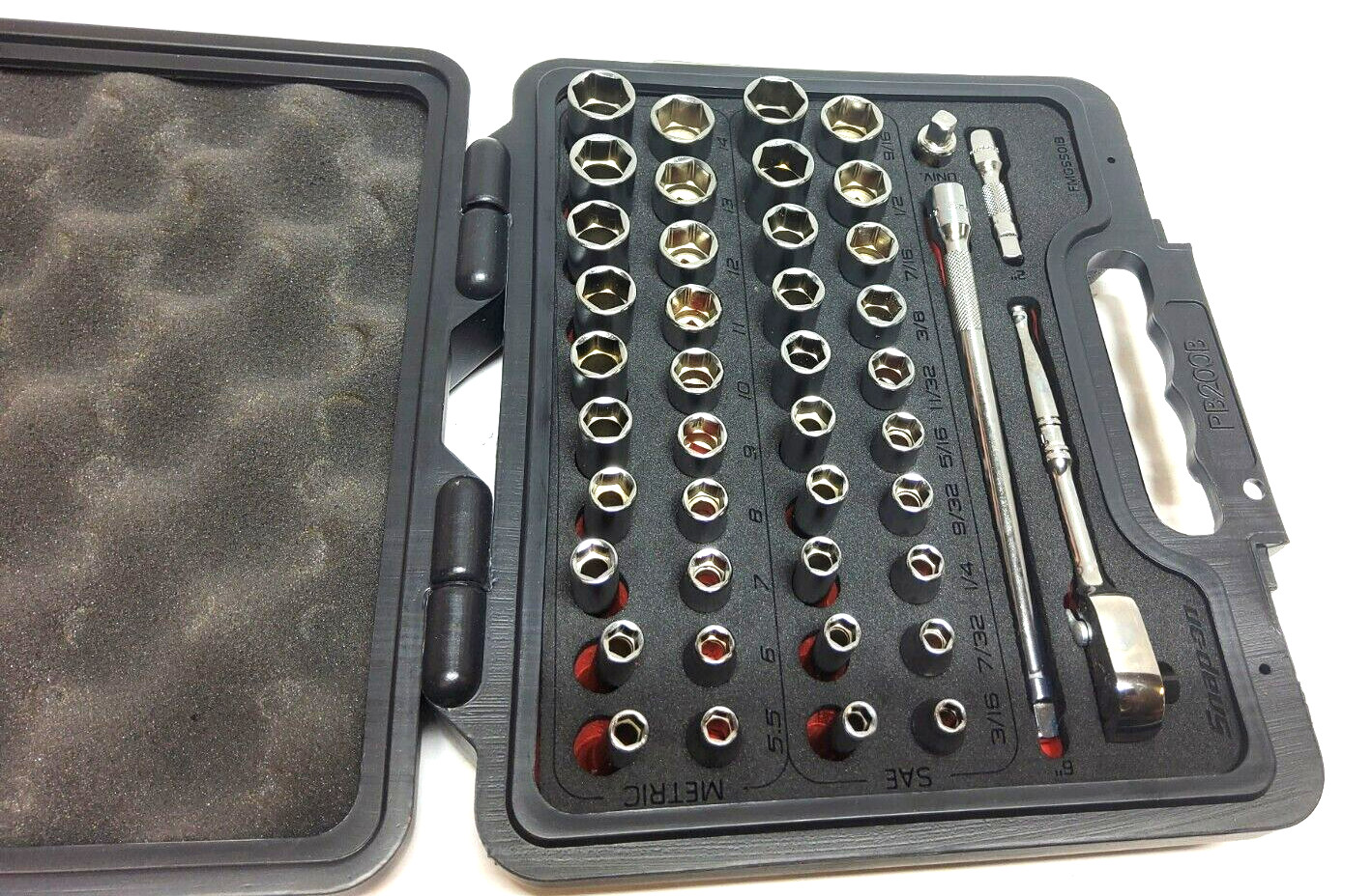New Snap-on™ 1/4″ drive 44-pc 144TMPBFR 6-pt METRIC SAE General Service Foam Set