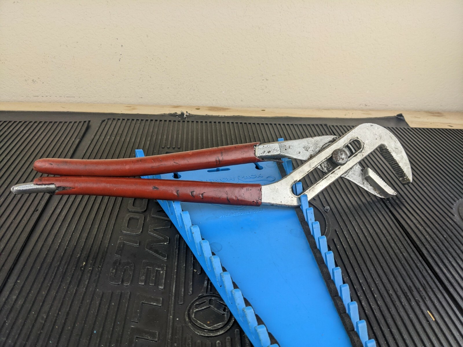 #ap473 Blue Point Adjustable Slip Joint Pliers HL116P Made In USA