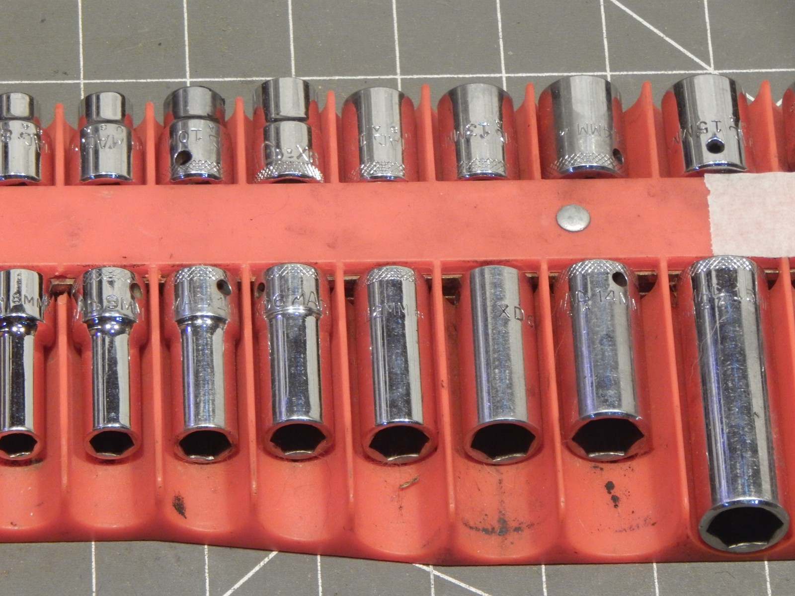 READ Mac Metric 28Pc 3/8 Drive Deep Shallow Socket Set 6MM 19MM Dr Mag Tray 14Pc