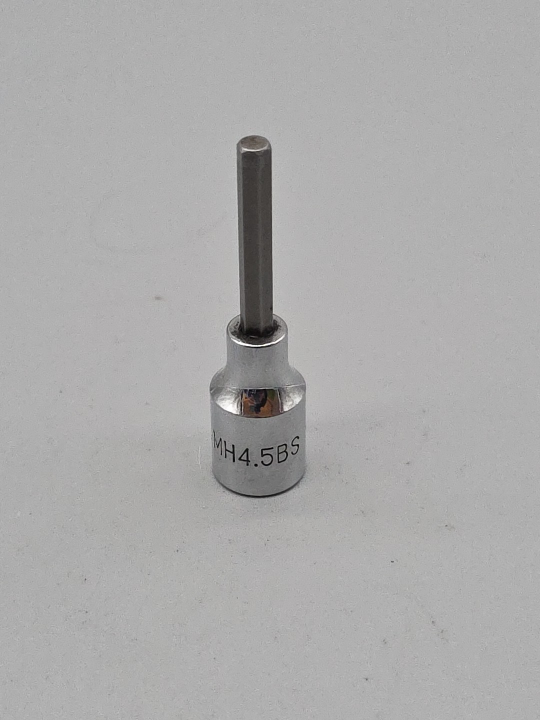 Mac Tools MH4.5BS 9/64″ TORX Bit Socket Driver 1/4″ Drive Chrome USA