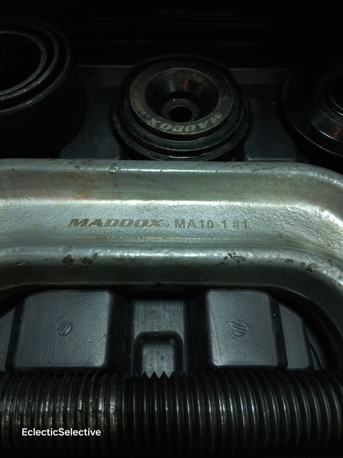 Maddox Ball Joint Service Kit for 2WD/4WD Vehicles MA10-1 – New w/o Box