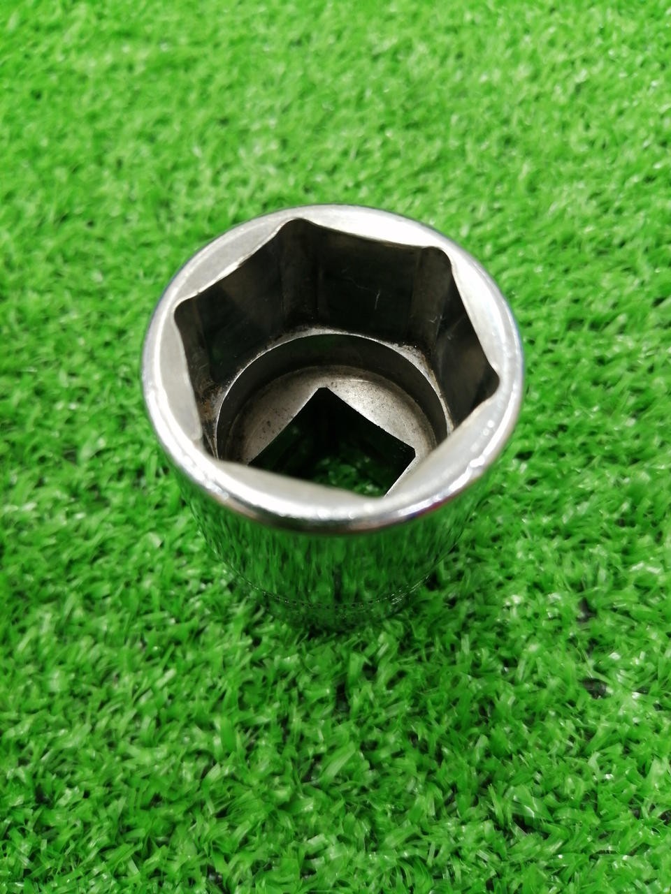 Snap-on TWM22 1/2″ Drive 6-Point Metric 22 mm Flank Drive Shallow Socket