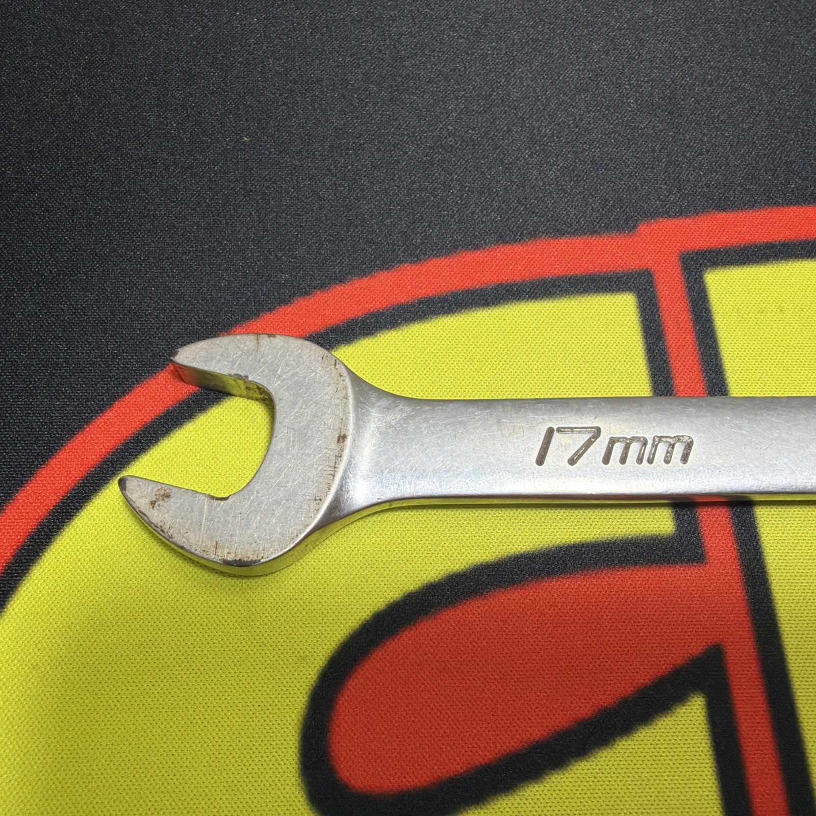 Snap On 17mm Metric Combination 12 Pt 10″ Wrench Model OEXM170B Made USA Used
