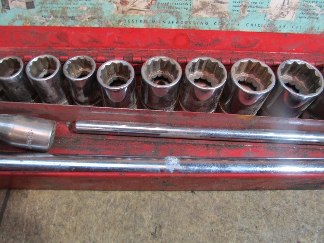 Indestro 7805 1/2″ Drive Socket Set Sockets Breaker Bar Imported Ratched