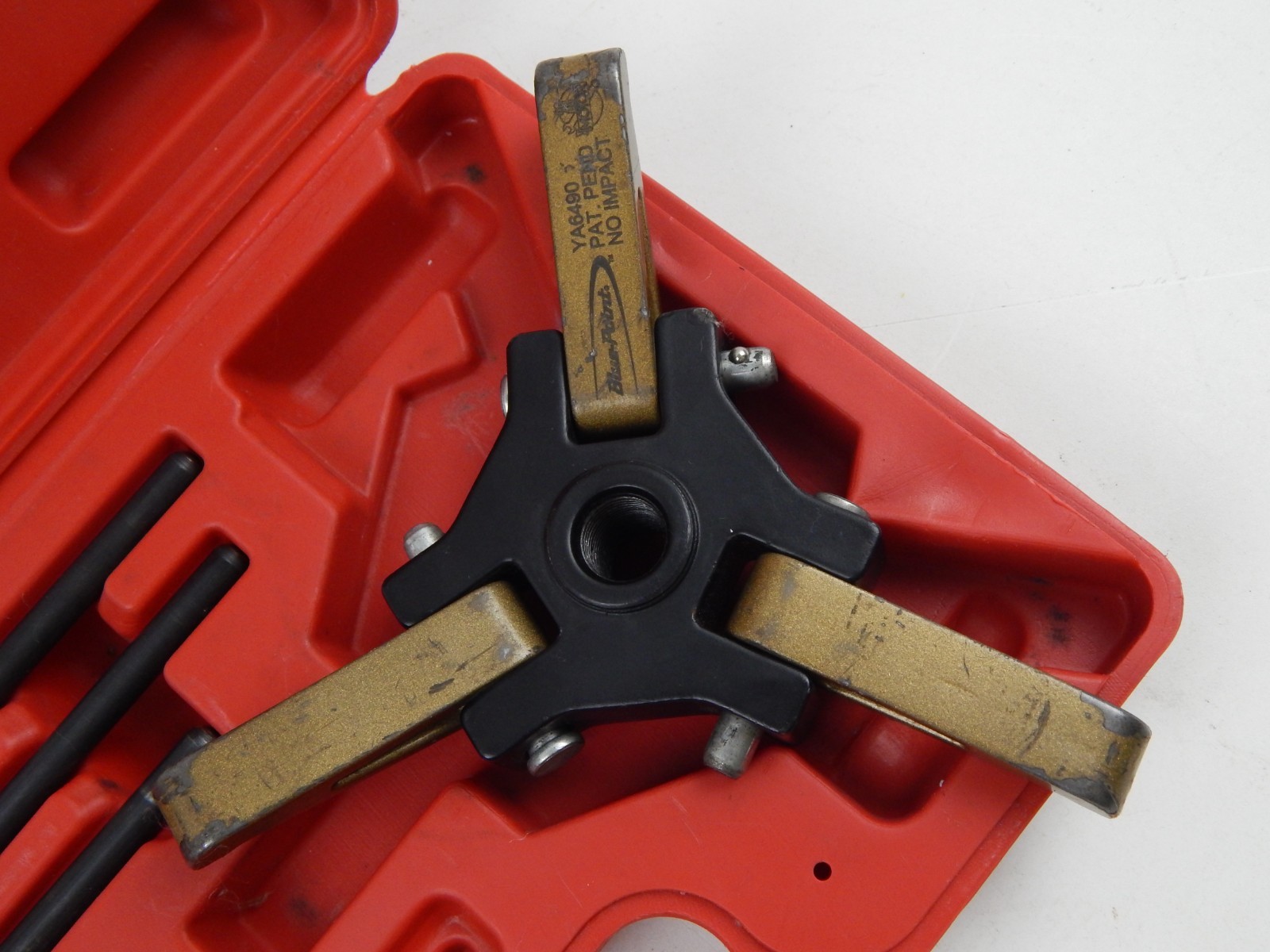 Blue Point YA6490 Universal GM Chysler Harmonic Dampener Pulley Puller w/ Case