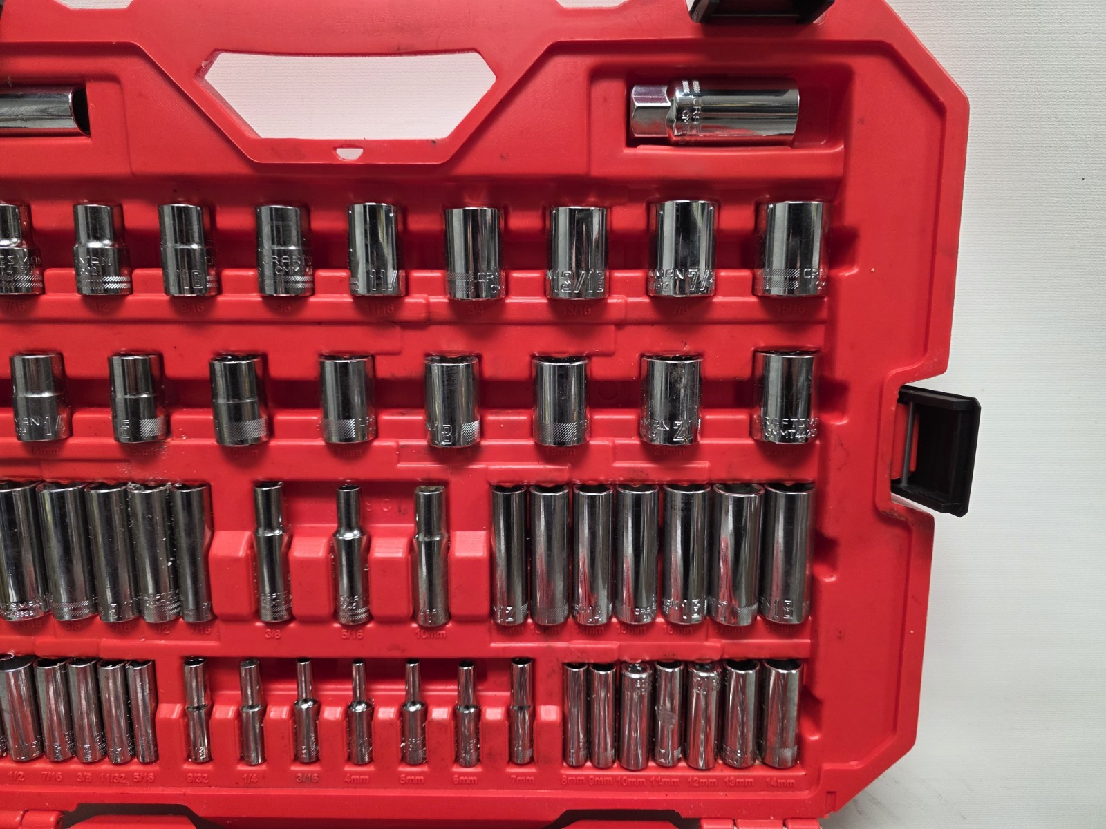 Craftsman Tools CMMT12125, Mechanics Tool Set SAE & Metric **READ**