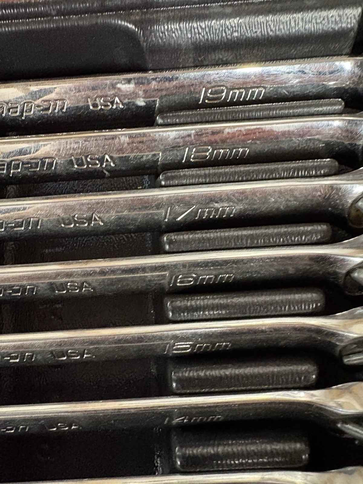 Snap-on 10pc 10-19mm Reversible Metric Ratcheting Wrench Set SOXRRM710A