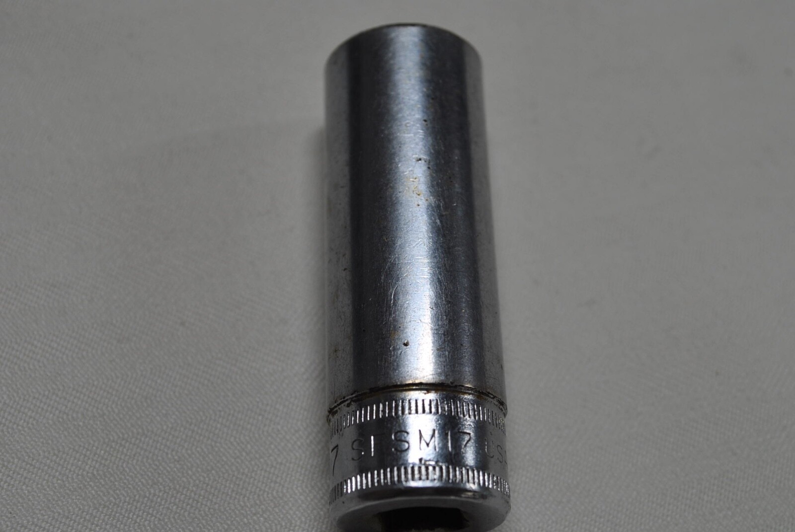 Snap On 3/8″ Drive 17mm Deep 6pt Metric Socket SFSM17