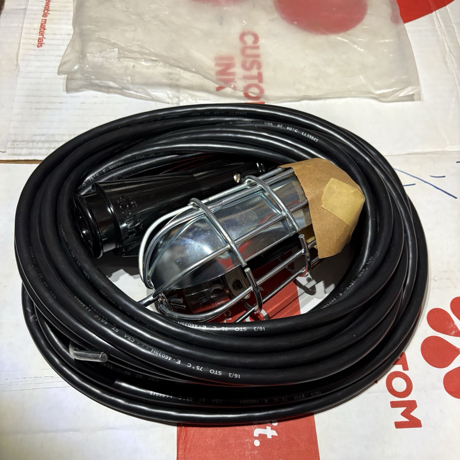 Unicor Extension Trouble Work Automotive Hanging Light 50’ Corded Incandescent